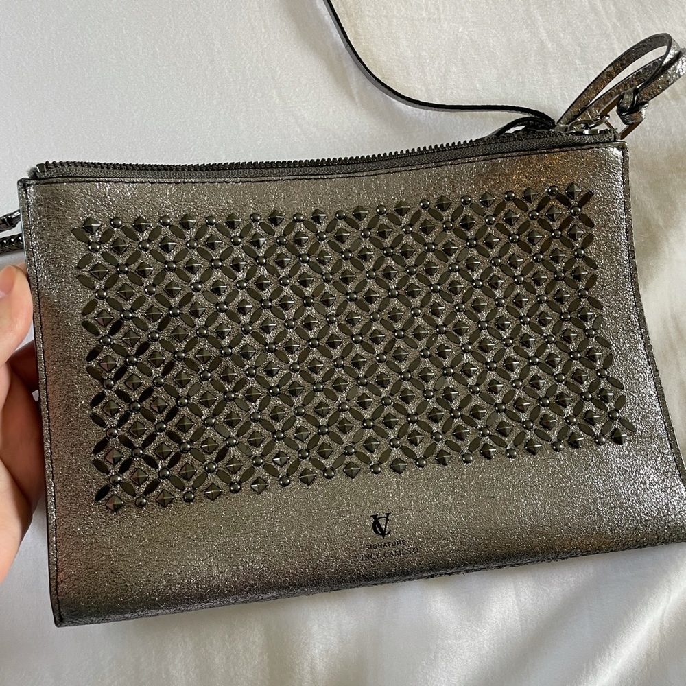 Vince Camuto Signature silver leather purse/ handbag. Excellent condition
